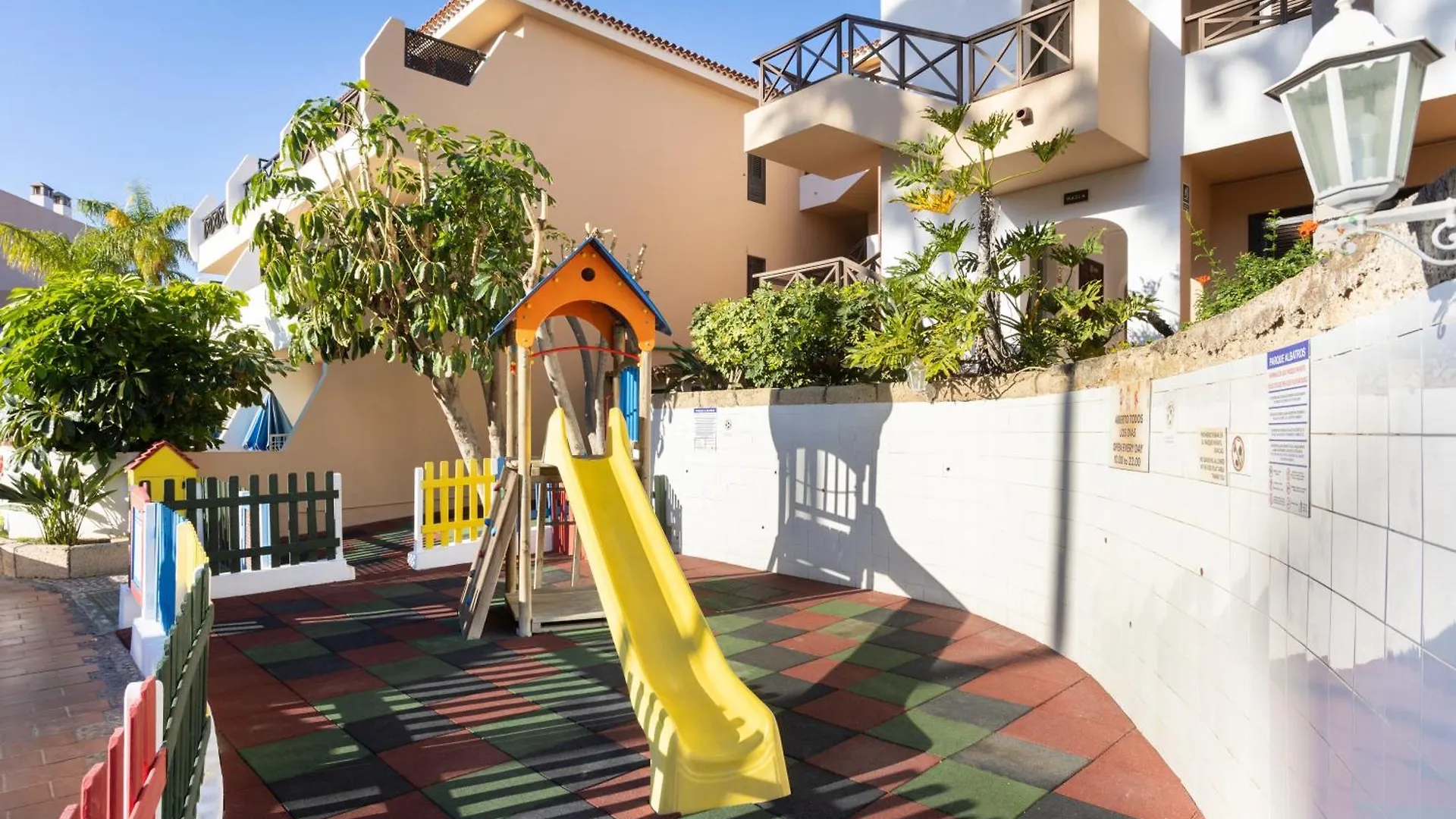 Oceanfront 2 Bedrooms Holiday Home In Tenerife South San Miguel de Abona